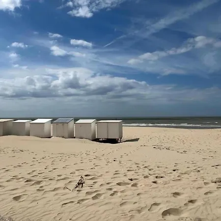 Bright In Nieuwpoort, Cleaning Included Lägenhet *